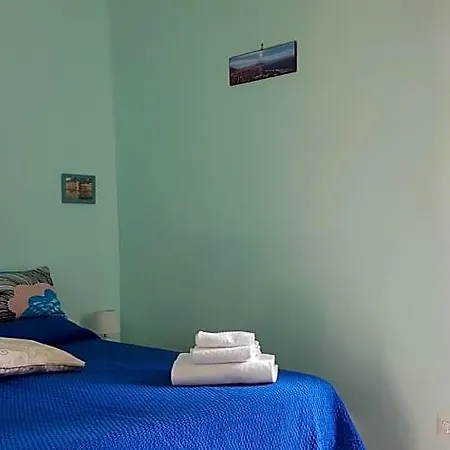 A Casa Di Arturo לינה וארוחת בוקר נאפולי